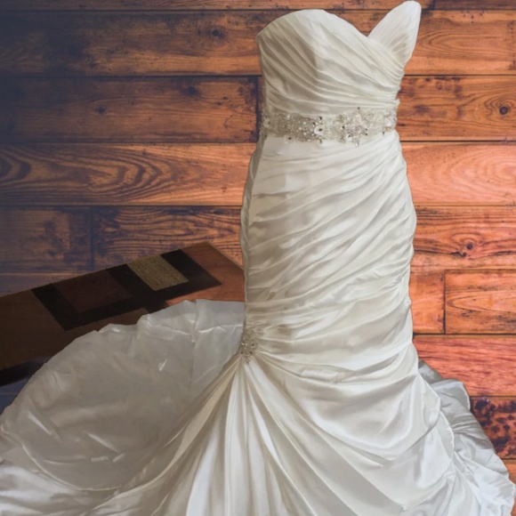 Demetrios Bridal DP228 White Size 20 NWT Corset Mermaid Wedding Dress $1,499 - Picture 4 of 7